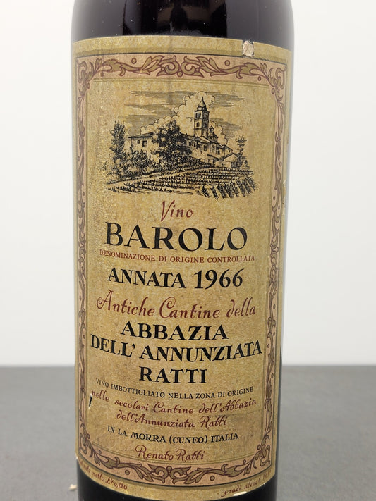 Barolo Renato Ratti 1966 Antiche Cantine Abbazia dell'Annunziata 72 cl 13.5%