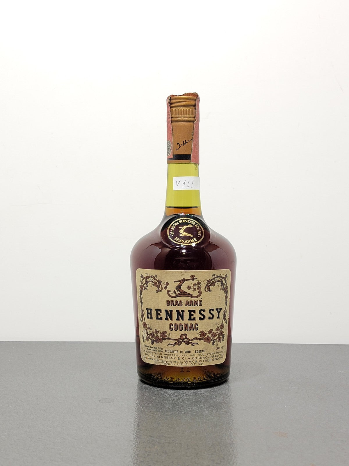 Cognac Hennessy Bras Arme 1970s bott. 75 cl 40%