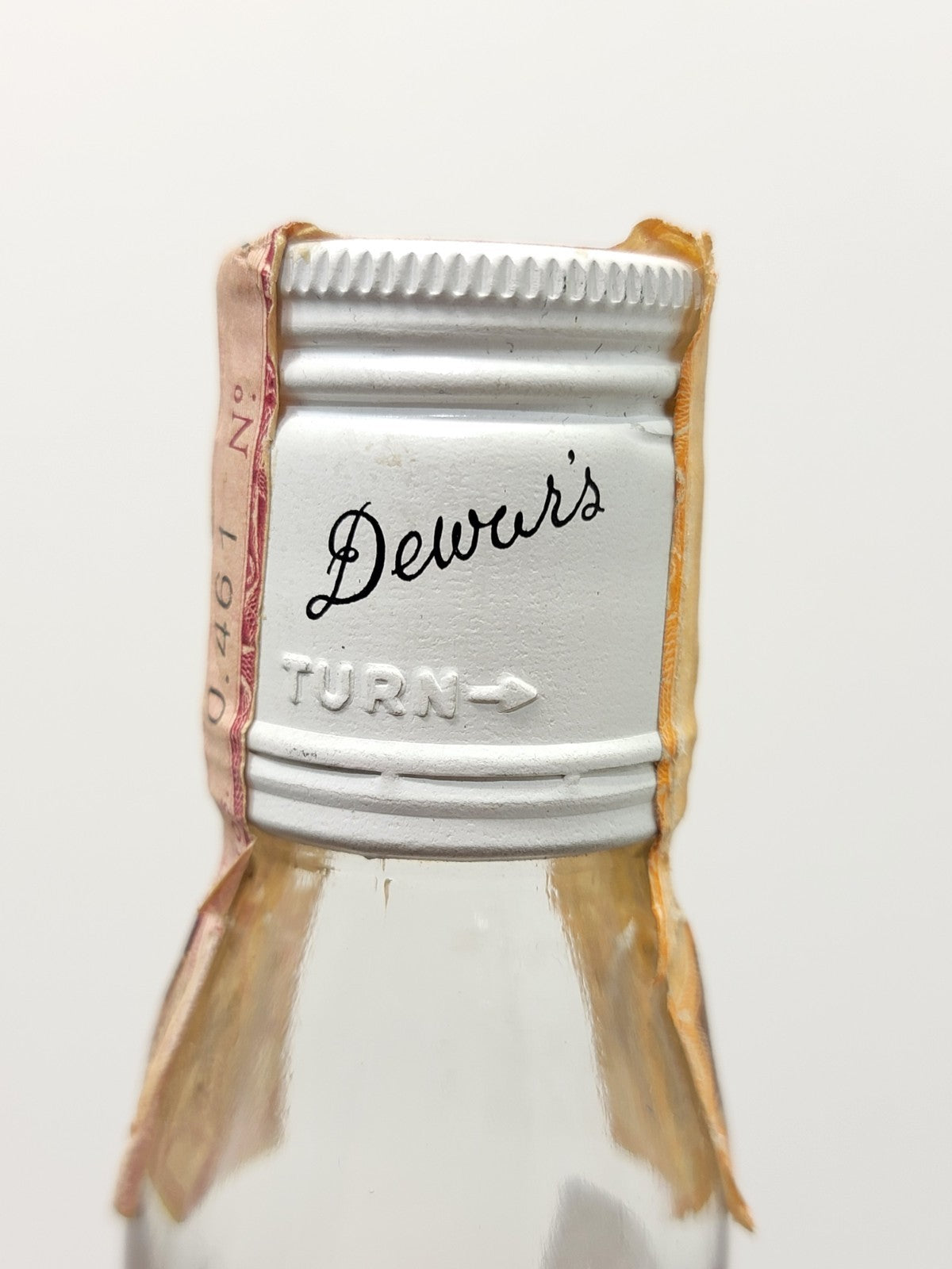 Whisky John Dewar & Sons White Label 1970s Finest Scotch Whisky bott.75 cl 43%