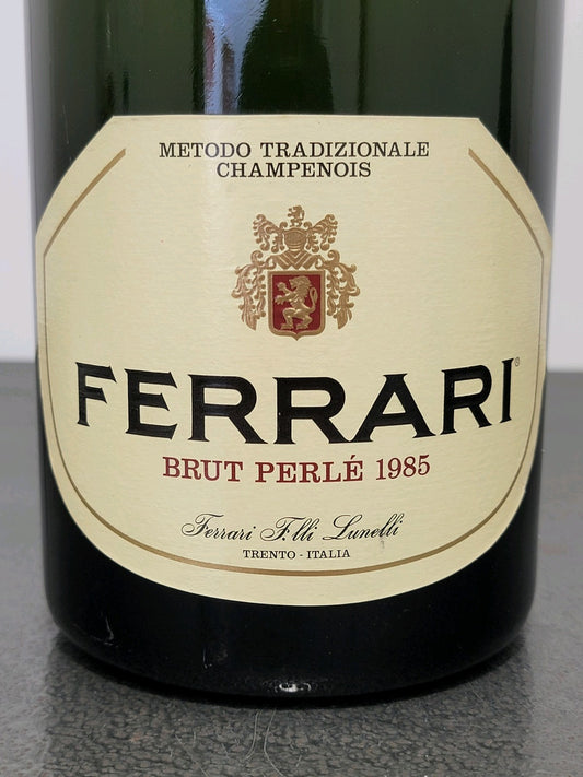 Ferrari Brut Perle 1985 Magnum Sboccatura 1991 Millesimato Lunelli 1.5 lt 12%