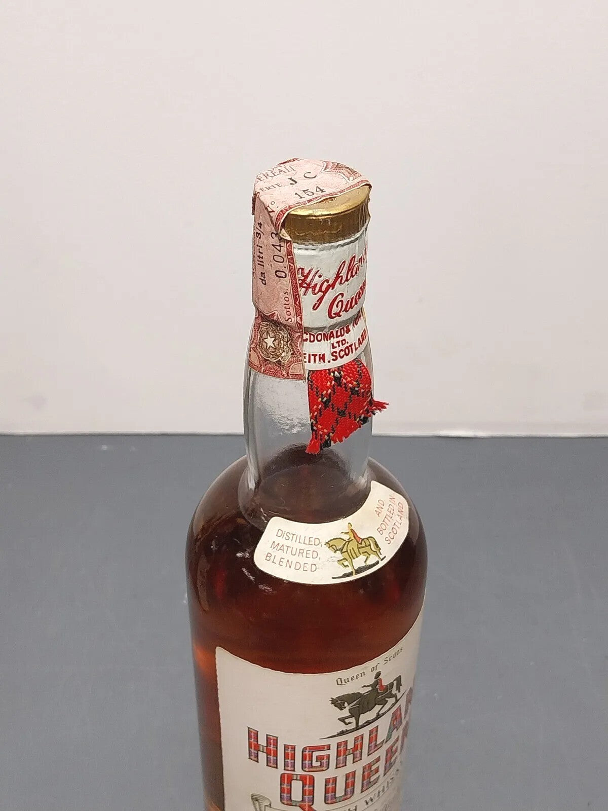 1x Whisky Highland Queen anni 60 bott. 75 cl