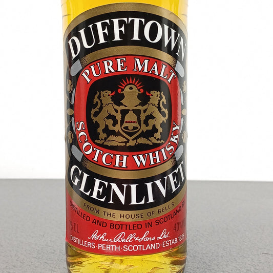 Whisky Dufftown 8 years Glenlivet 1980s Pure Malt Scotch Whisky bott.75 cl 40 %