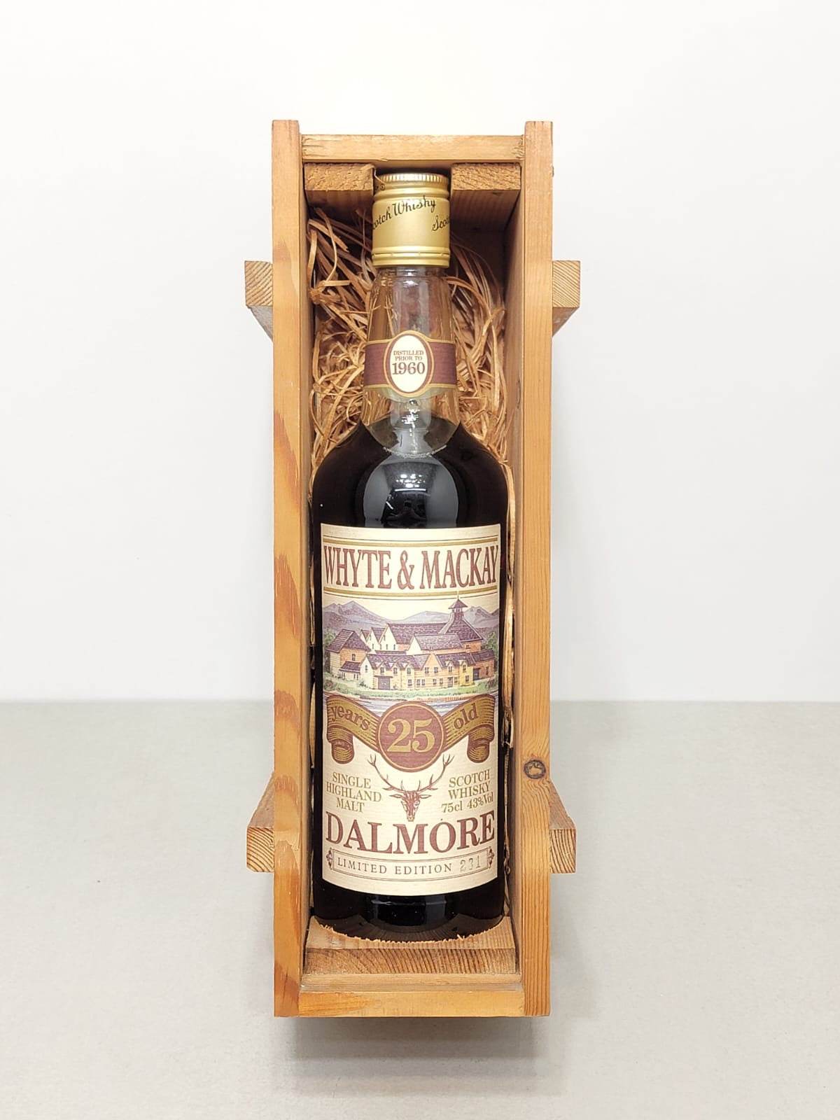 WHITE & MACKAY - Dalmore 25 Years Old