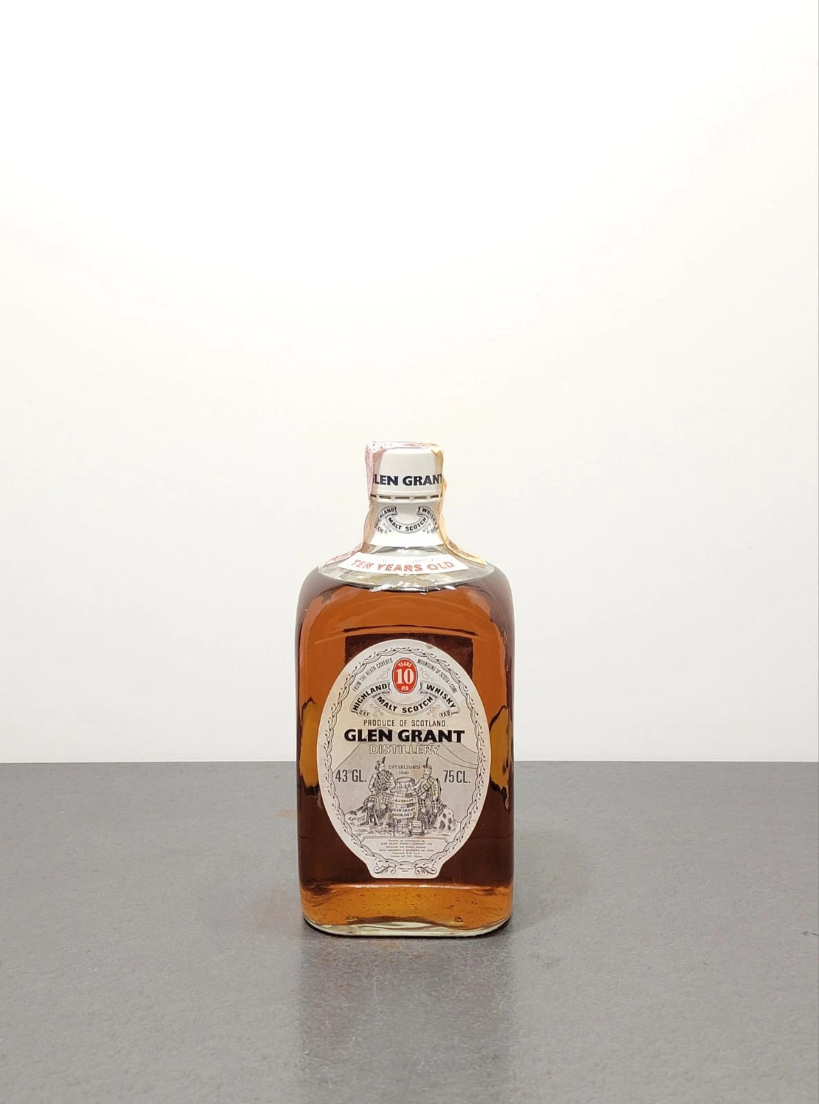 Glen Grant 10 years Pure Malt Scotch Whisky 1970s bott.75 cl 43%