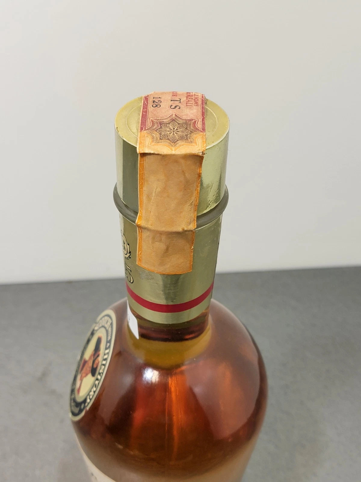 1x Old Smuggler 1970s  Fines Scotch Whisky bott. 75 cl 40%