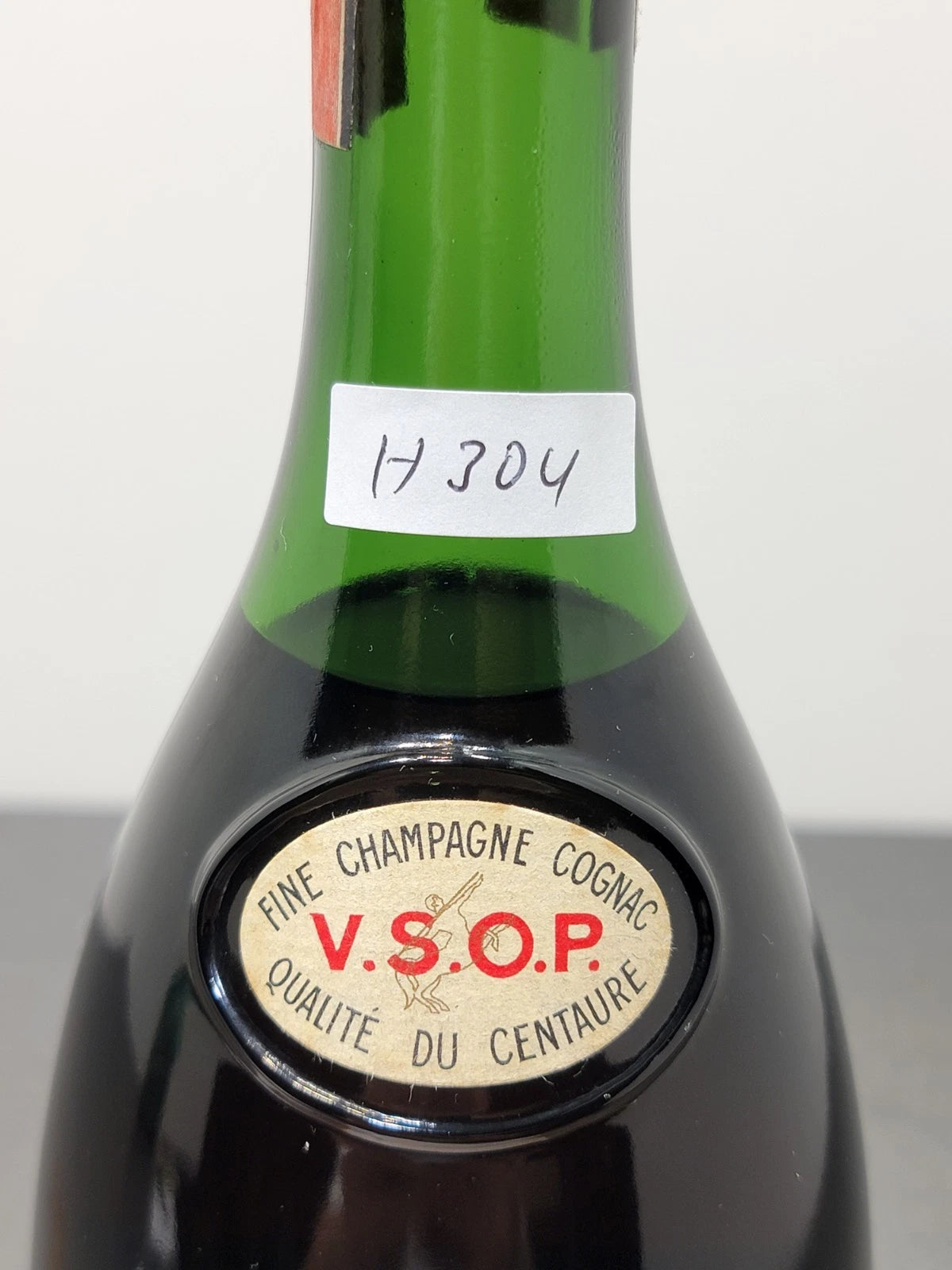 Cognac Remy Martin Qualite du Centaure 1960s bott.75 cl 40 %