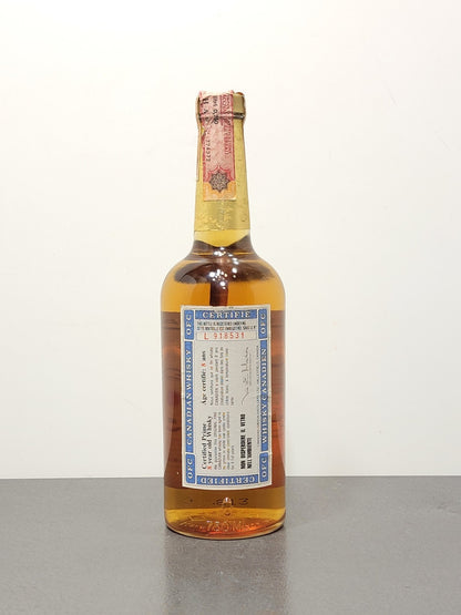 Whisky Canadian O.F.C 8 year 1981 Gibson 86 proof bott.75 cl 43.4%