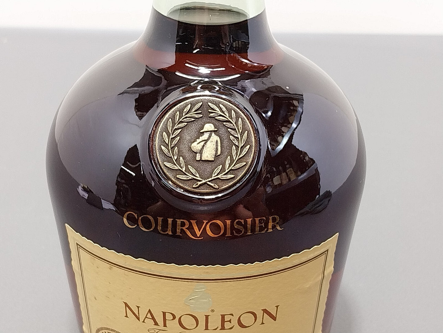 Cognac Courvoisier 1980s Napoleon Fine Champagne bott.70 cl 40%