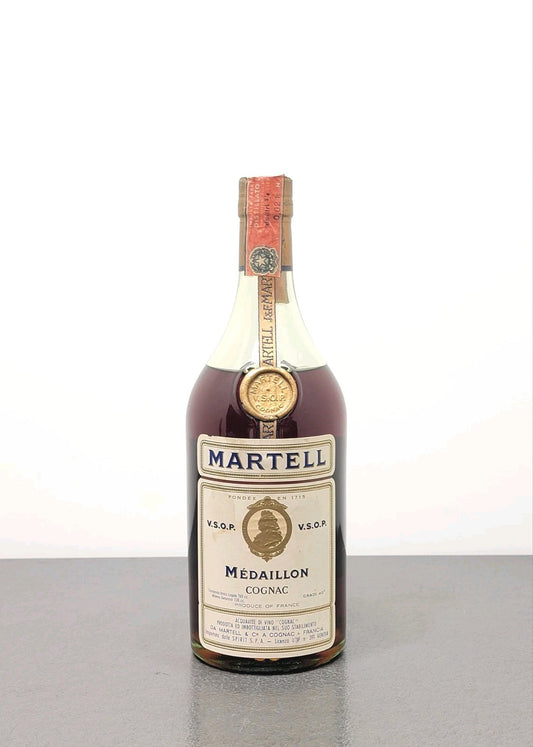 Cognac Martell Medaillon 1960s V.S.O.P 250 Anniversaire bott.75 cl 40%