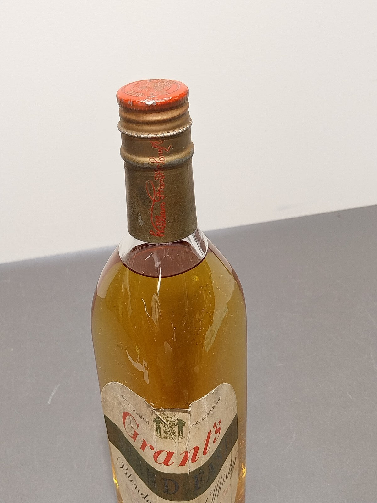 Whisky Grant's Stand Fast anni 50 bott.0.75 cl