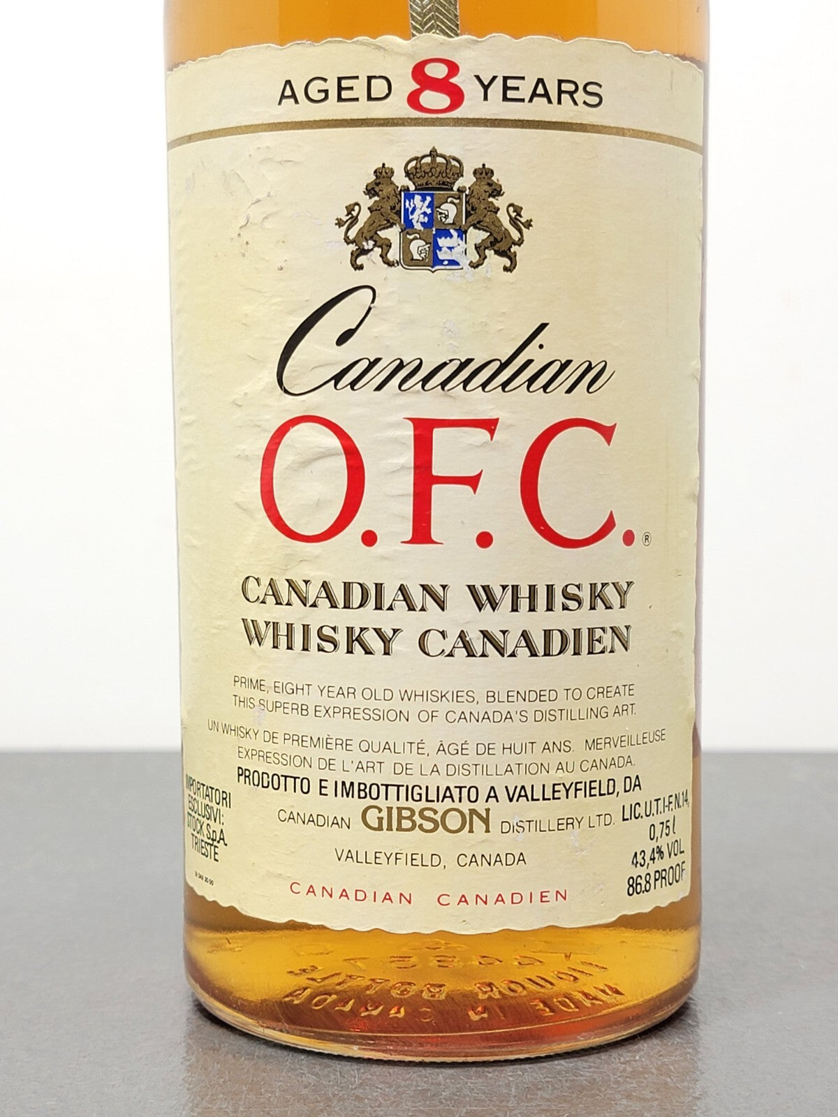 Whisky Canadian O.F.C 8 year 1981 Gibson 86 proof bott.75 cl 43.4%