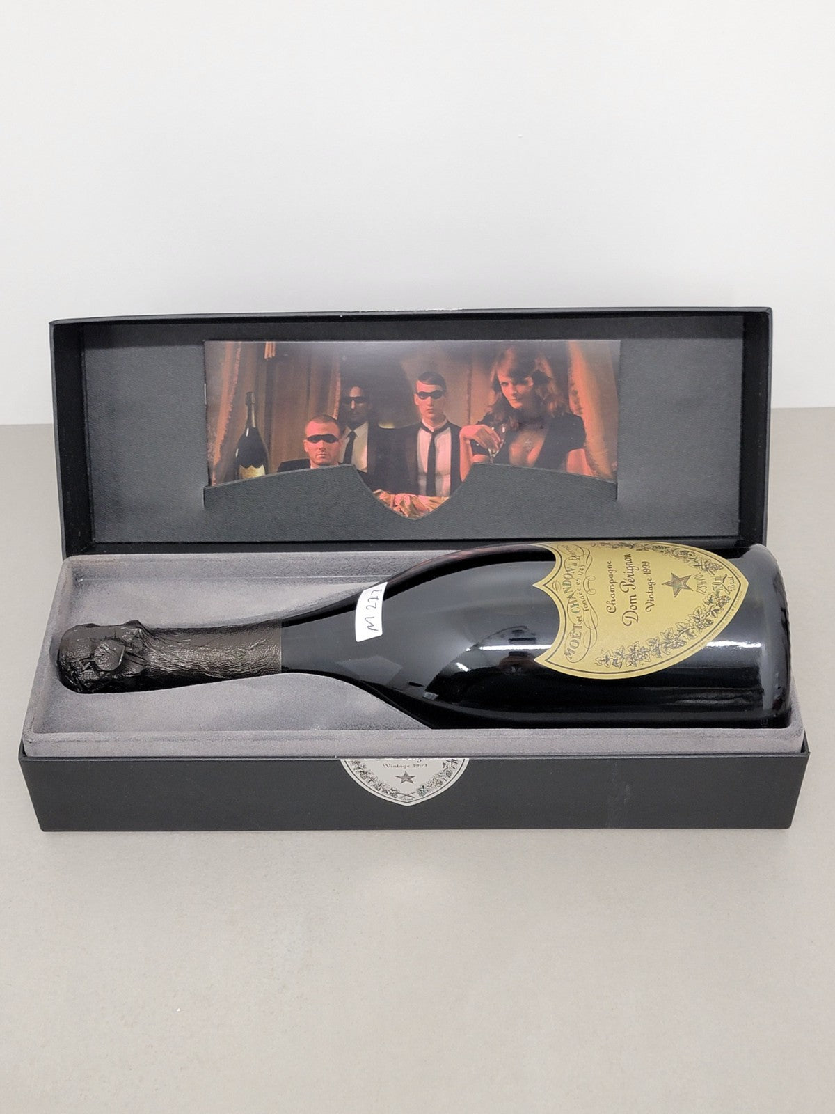 Champagne Dom Perignon 1999 con Box Vintage Brut bott. 75 cl 12.5%