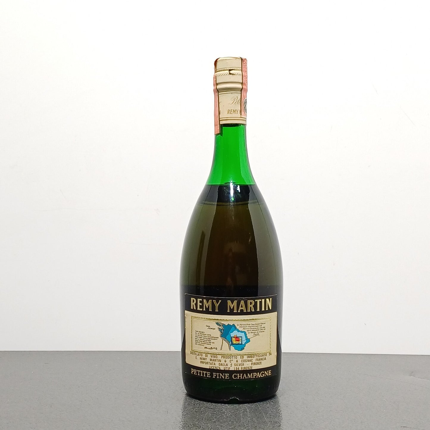 Cognac Remy Martin Petite Fine Cognac 1980s bott.70 cl 40%