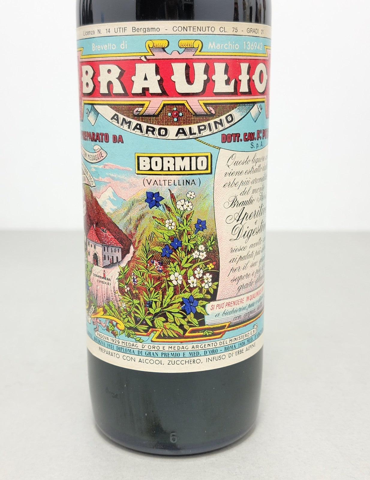 Amaro Alpino Braulio 1970s F. Peloni  Bormio Valtellina bott. 75 cl 21%