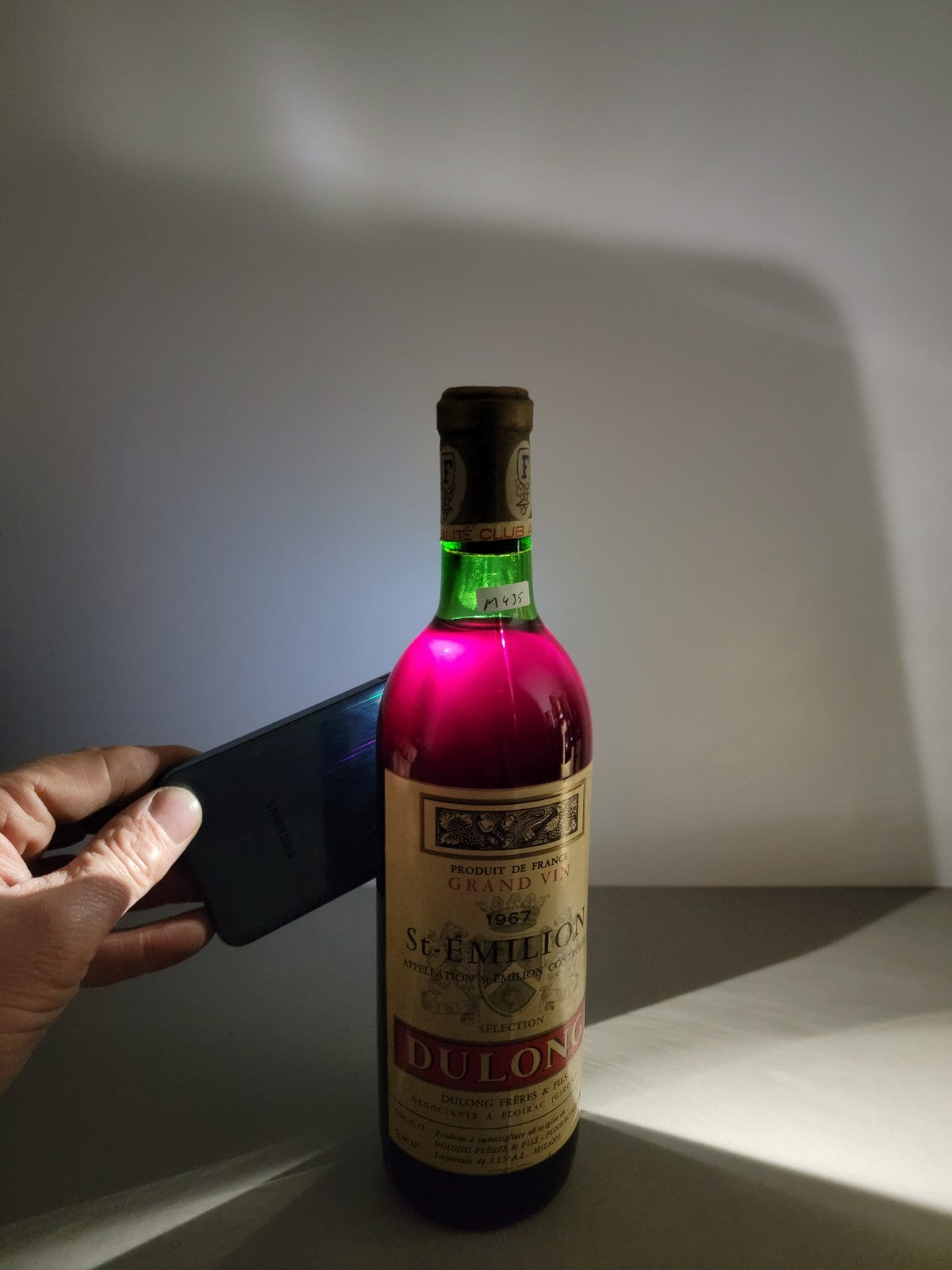 Dulong Freres & Fils St- Emilion 1967 bott. 75 cl 12%^⅝