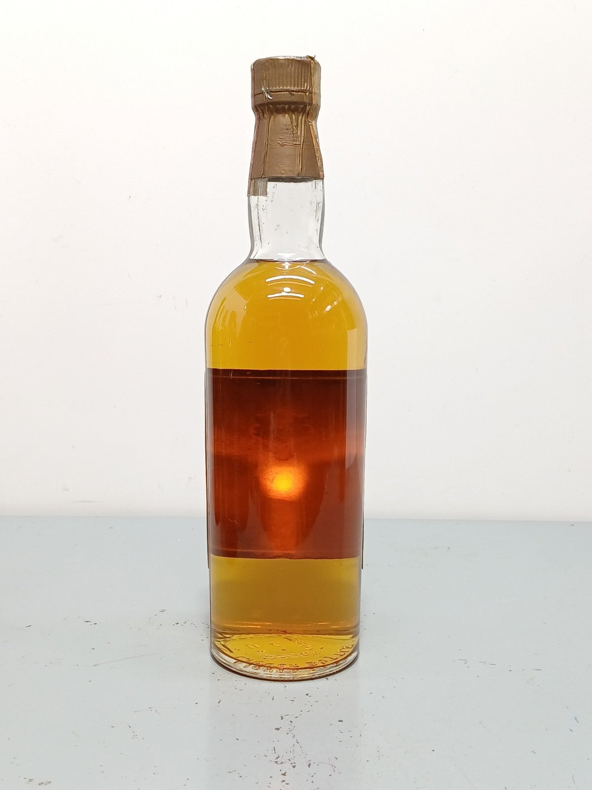 Whisky Marchant's Charles 1960 Extra Special Gold Label bott.75 cl