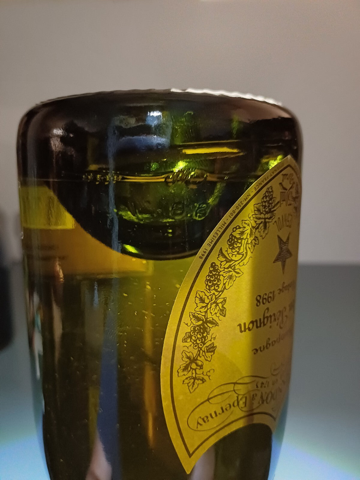 Dom Perignon 1998 Champagne Box 2 bottle. 75 cl 12.5%