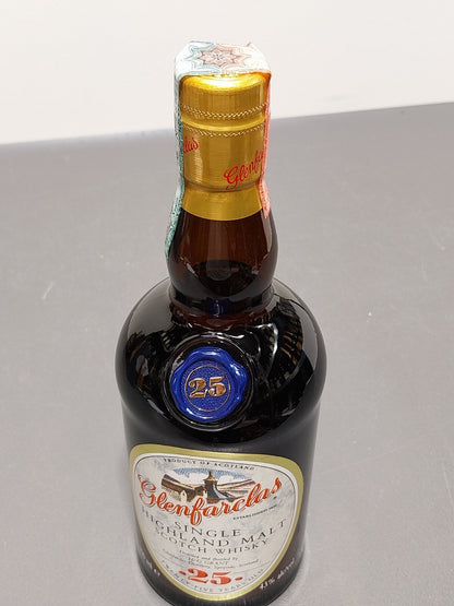 Whisky Glenfarclas 25 Years Old Single Highland Malt anni 90 bott.75 cl