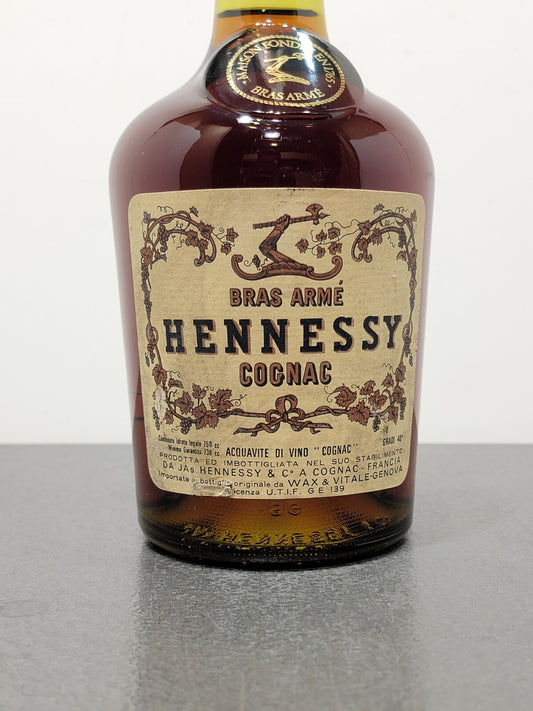 Cognac Hennessy Bras Arme 1970s bott. 75 cl 40%