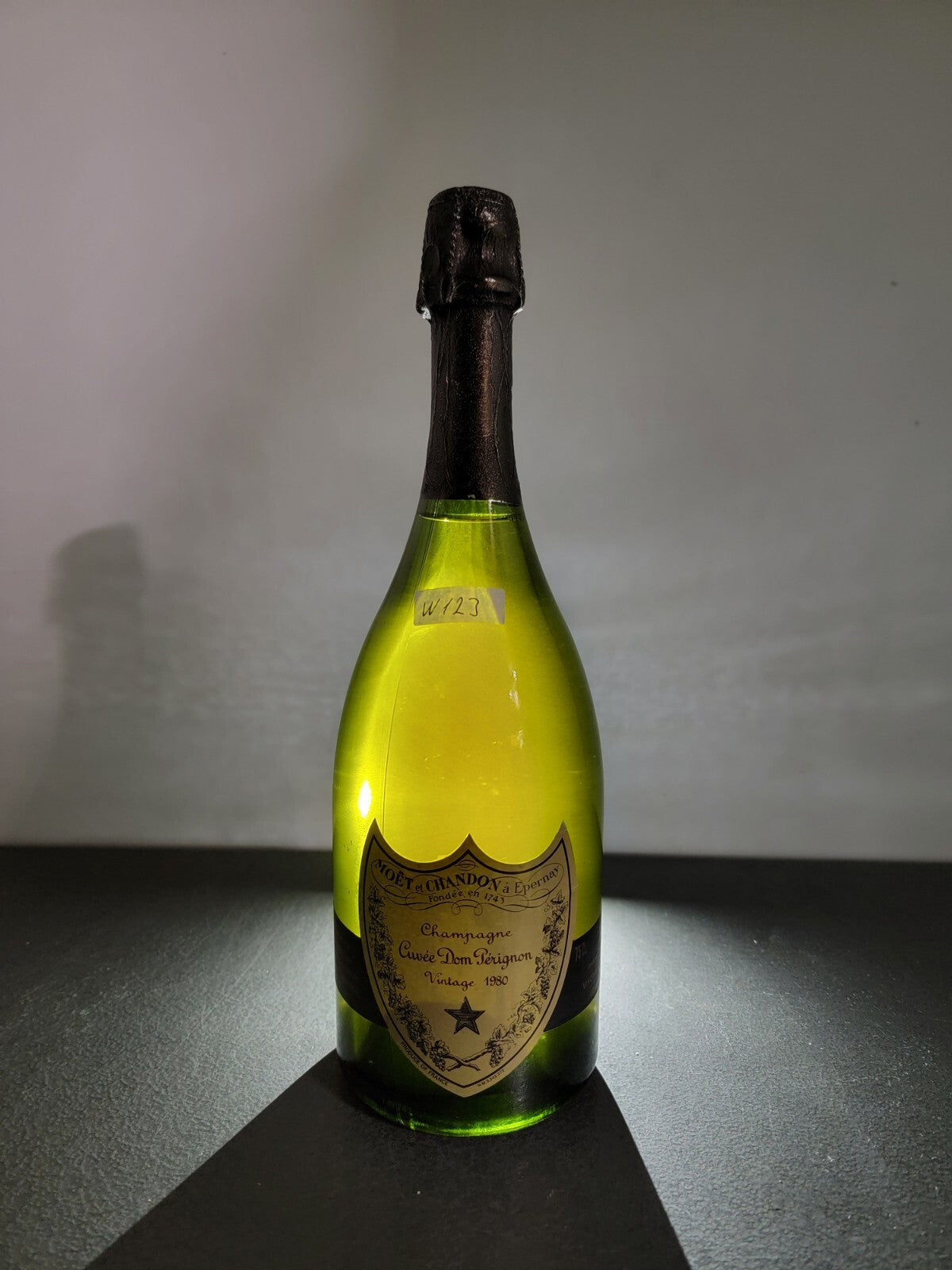 Champagne Dom Pérignon 1980 bott. 75 cl 12.7%
