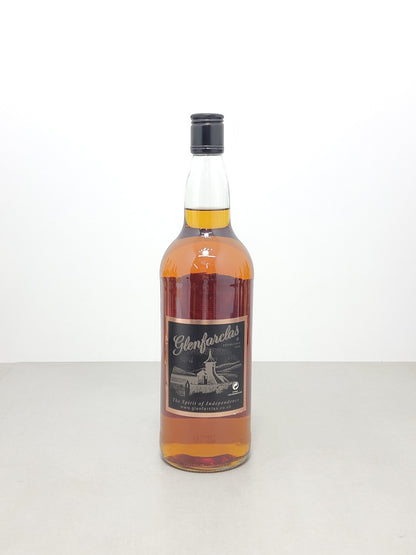 Whisky Glenfarclas 105 Cask anni 2000 Single Highland Single Malt 1 litro 60%