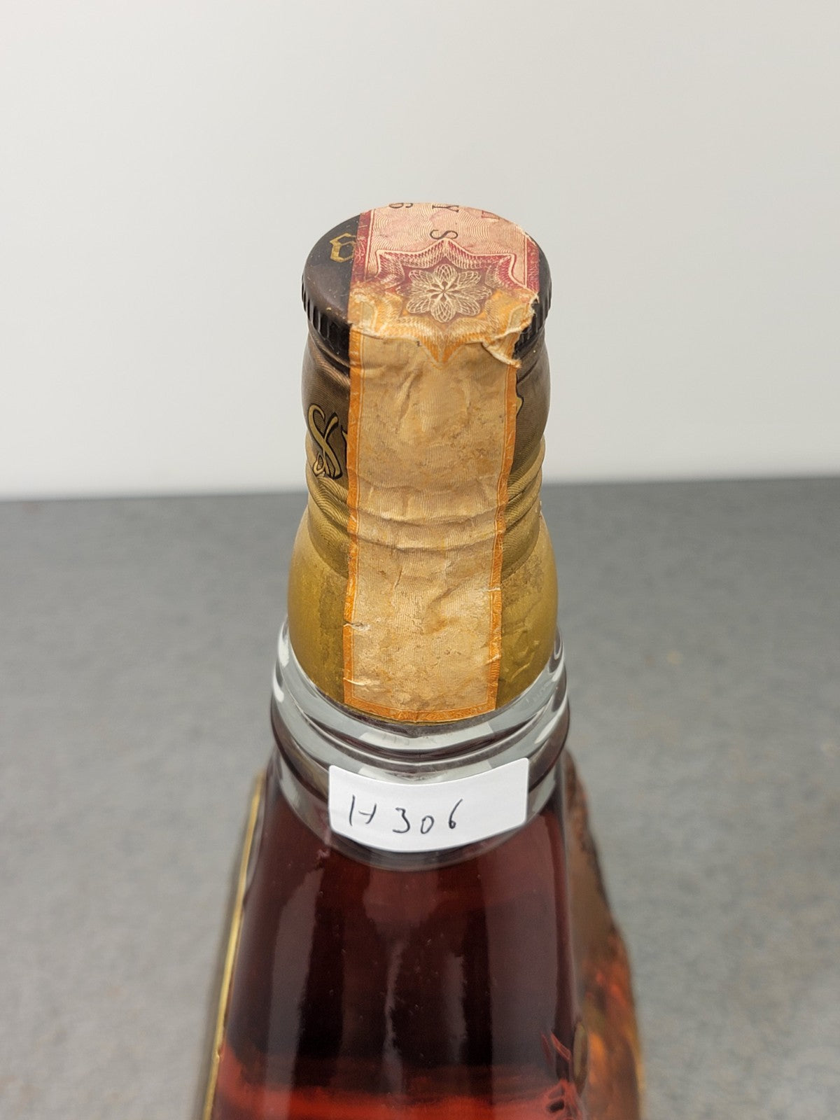 Whisky Johnnie Walker Swing 1980s Blended Scotch Whisky bott.75 cl 40%