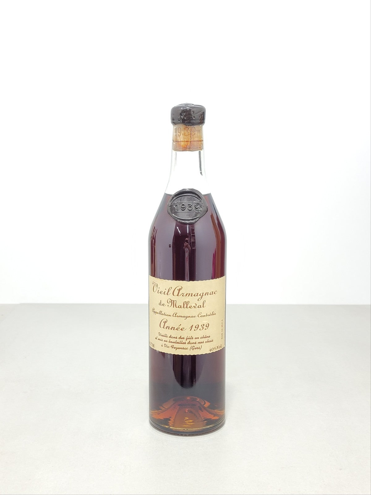 Armagnac Malleval 1939 Vic Fezensac Imbottigliato 2000 Cassa in Legno 70 cl 40%