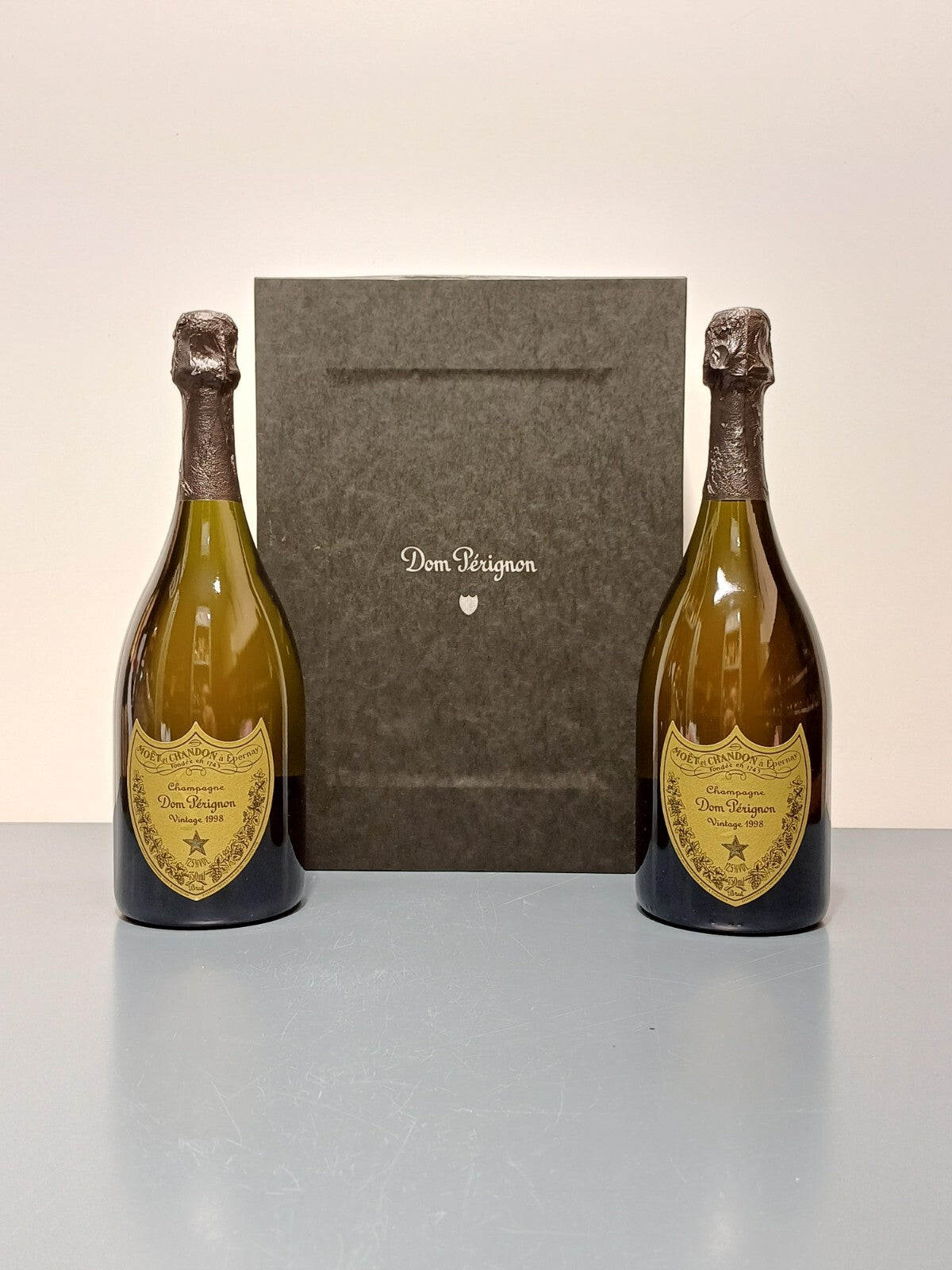 Dom Perignon 1998 Champagne Box 2 bott. 75 cl 12.5%
