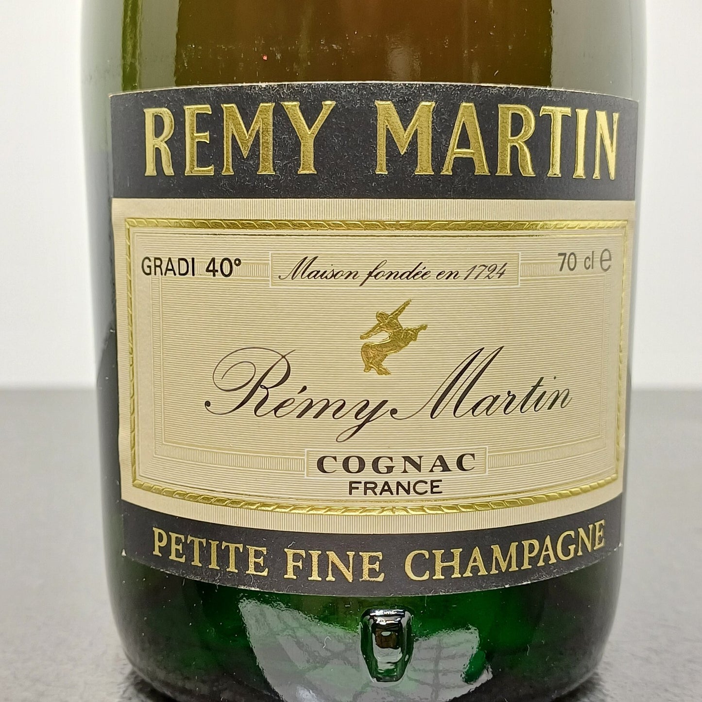 Cognac Remy Martin Petite Fine Cognac 1980s bott.70 cl 40%