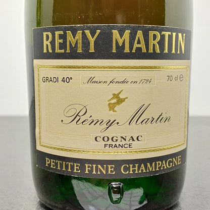 Cognac Remy Martin Petite Fine Cognac 1980s bott.70 cl 40%