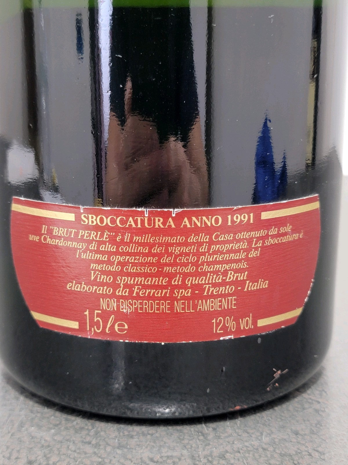 Ferrari Brut Perle 1985 Magnum Sboccatura 1991 Millesimato Lunelli 1.5 lt 12%