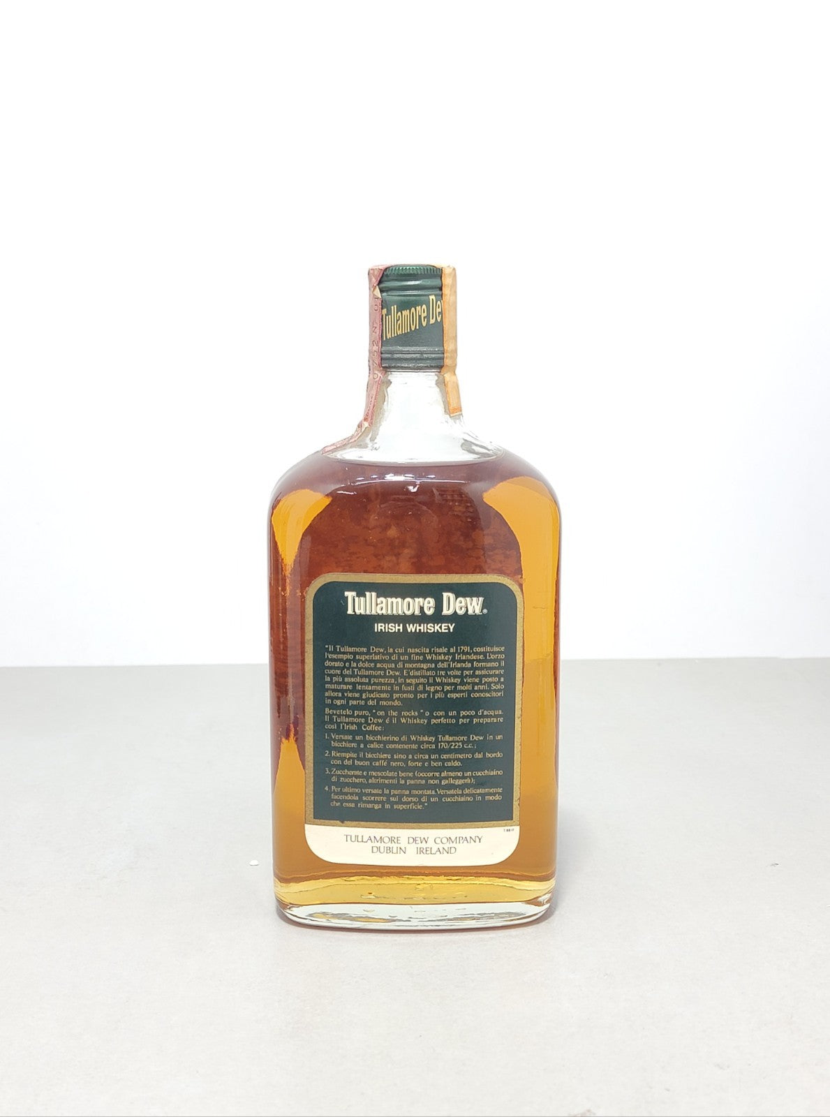 Whisky Tullamore Dew 1970s Finest Old Irish Whisky bott. 75 cl 40%