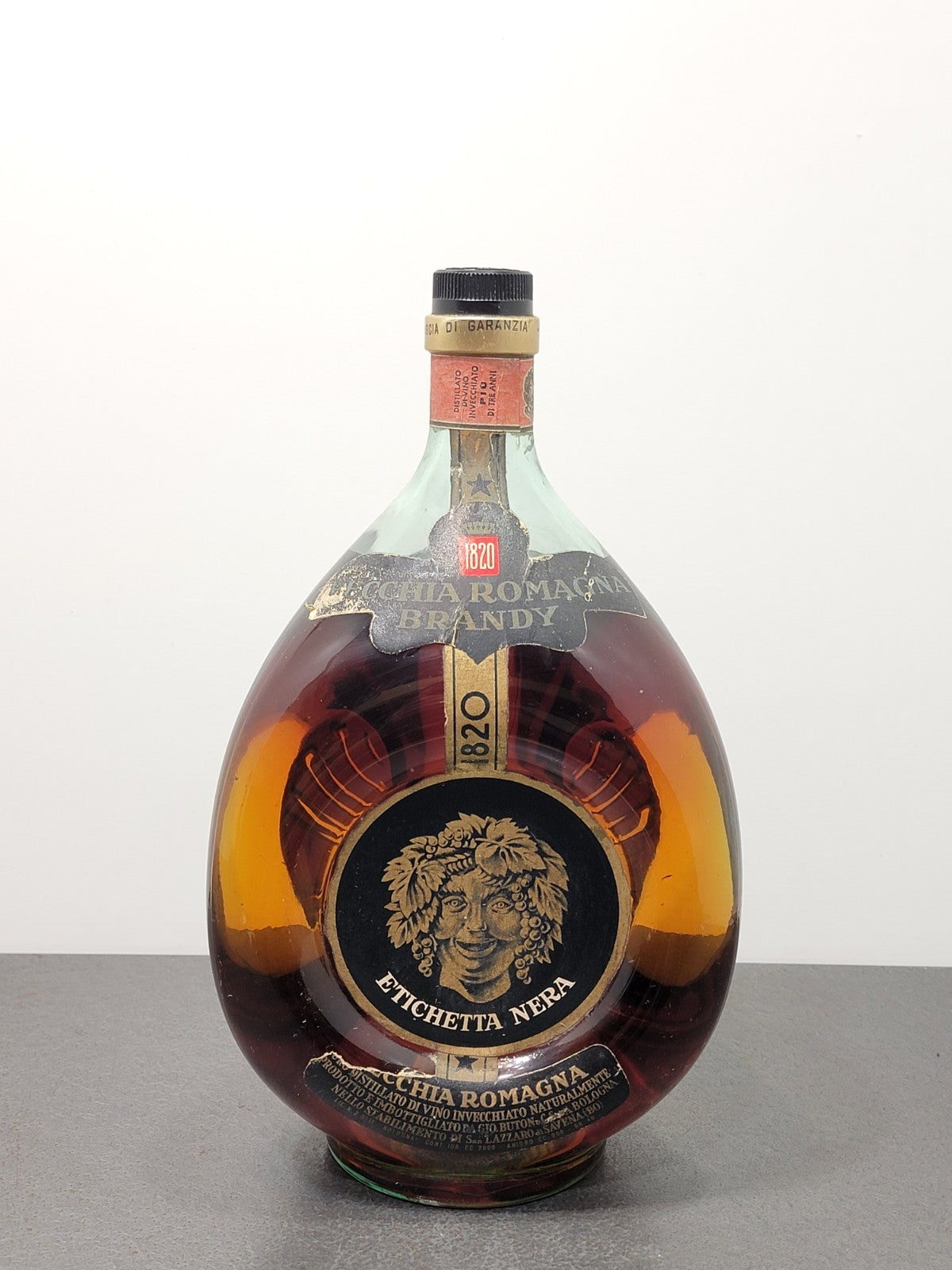 Brandy Vecchia Romagna 2 Litri 1960s Etichetta Nera Buton 40%