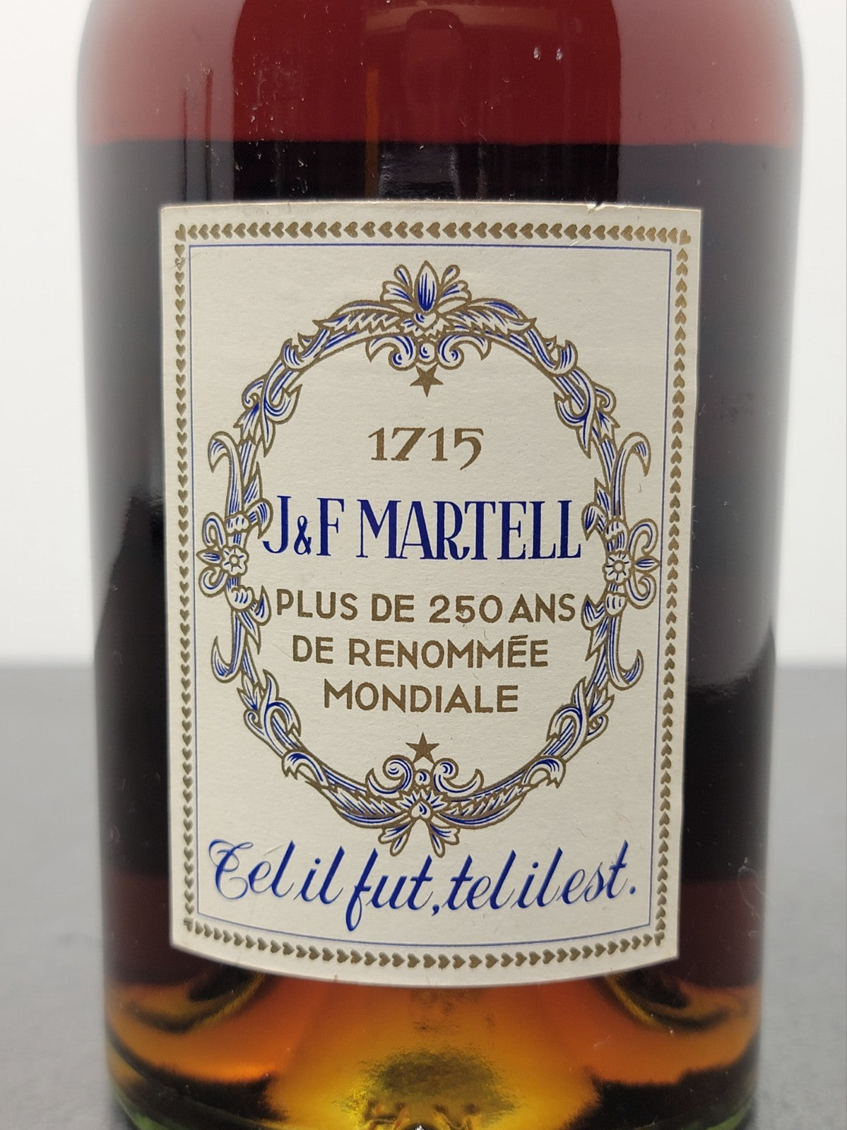 Cognac Martell 3 Stars 1970s 250 ° Aniversario bott.75 cl 40%