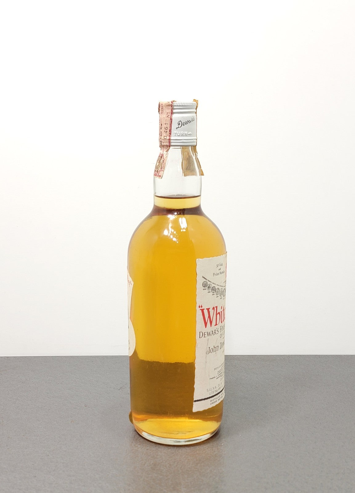 Whisky John Dewar & Sons White Label 1970s Finest Scotch Whisky bott.75 cl 43%