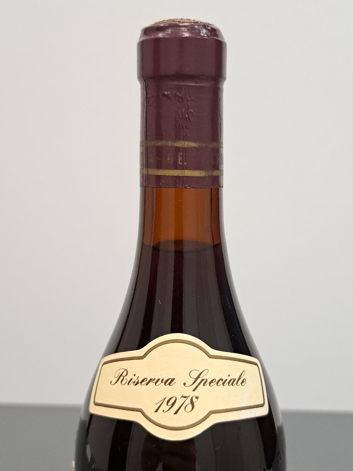 Barbaresco Parroco Di Neive 1978 Vigneto Basarin bott. 75 cl
