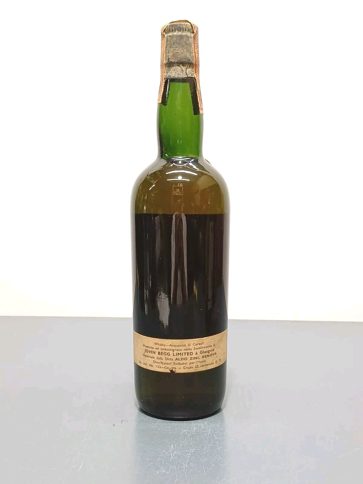 Whisky John Begg Blu Cap Blended Old Scotch Whisky bott.75 cl 1950s
