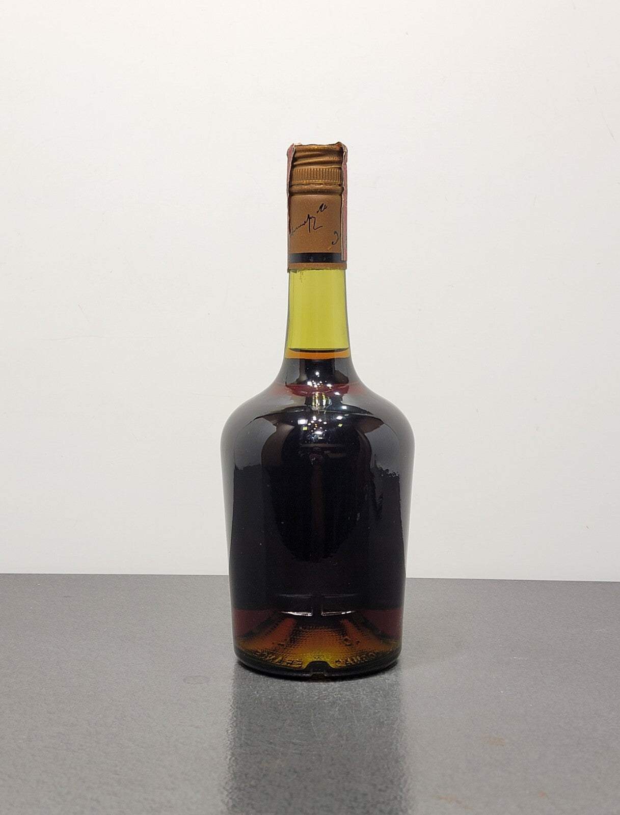 Cognac Hennessy Bras Arme 1970s bott. 75 cl 40%