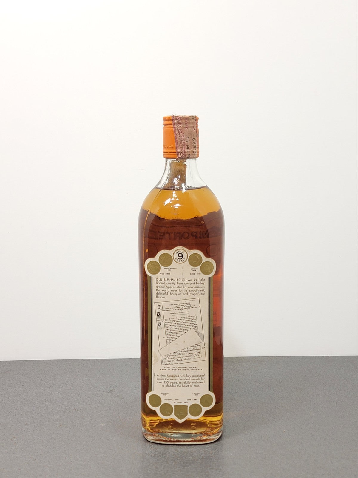 Whisky Old Bushmills 1970s Irish Whisky bott.75 cl 43%