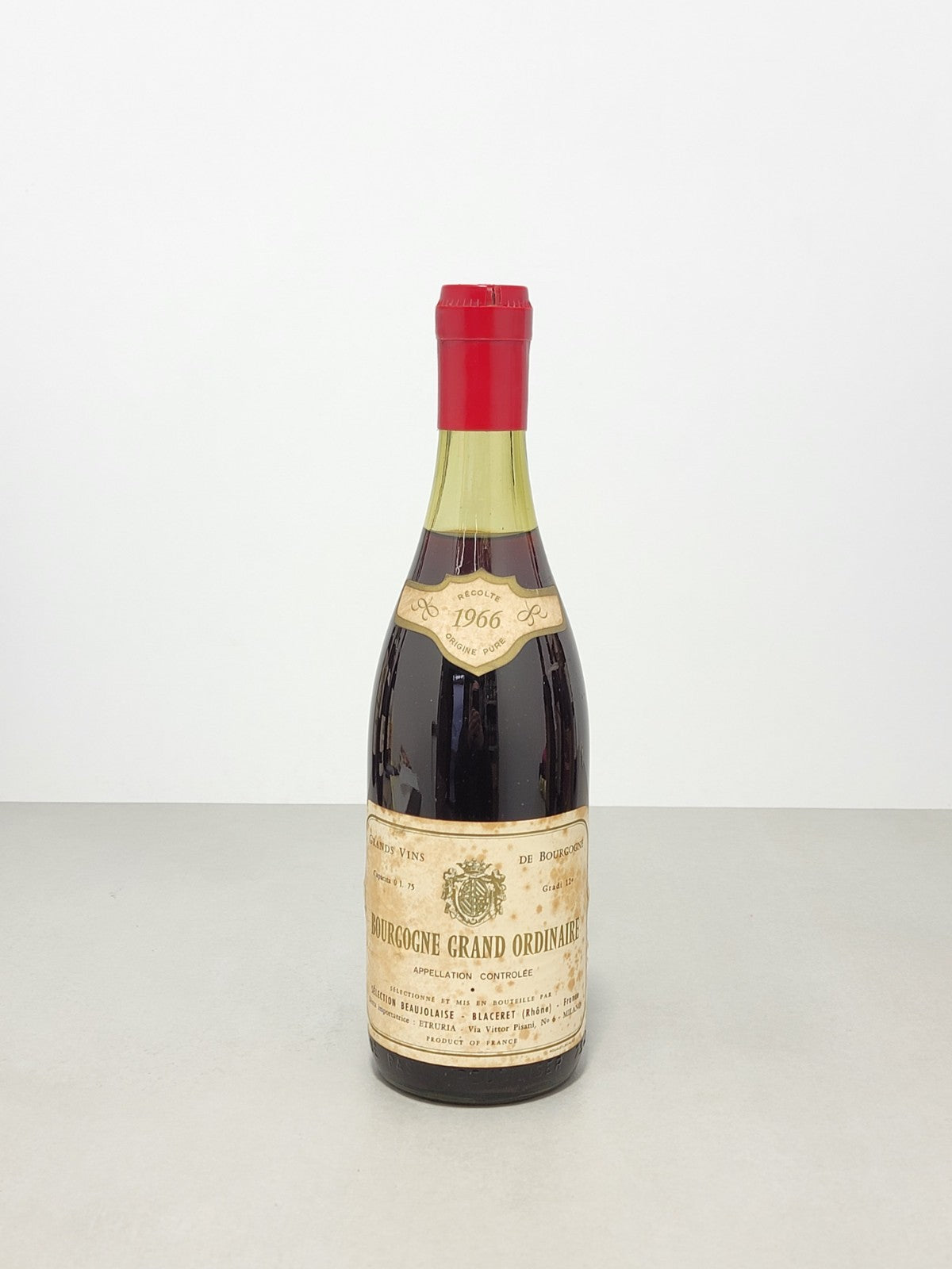Bourgogne Grand Ordinaire 1966 Beaujolause Blaceret bott. 72 cl 12%