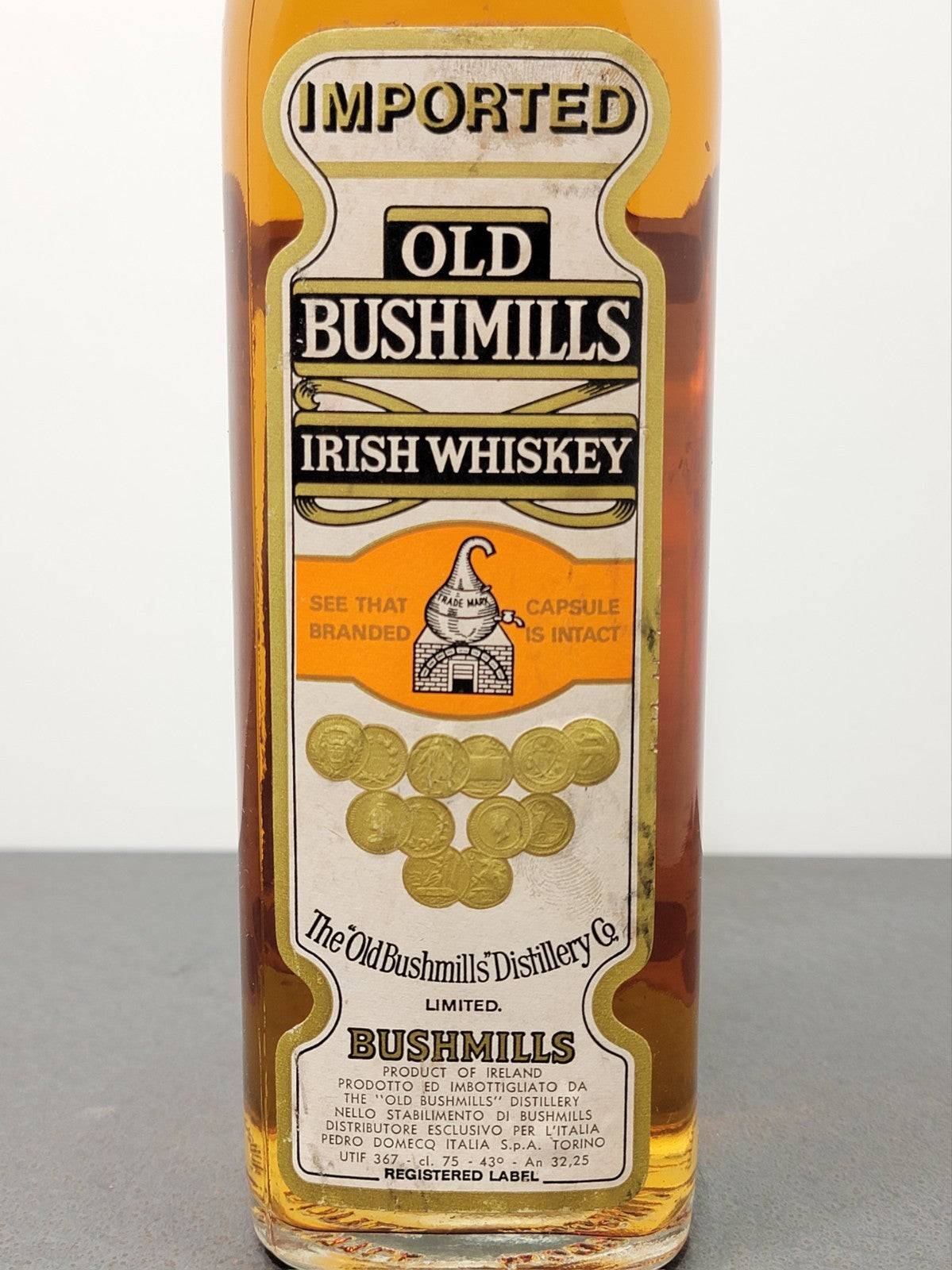 Whisky Old Bushmills 1970s Irish Whisky bott.75 cl 43%