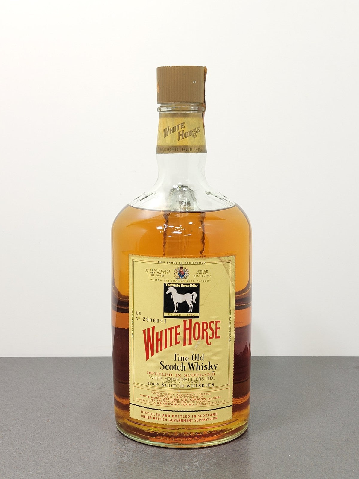 Whisky White Horse 1970s Fine Old Scotch Whisky bott. 2 Litri 40%
