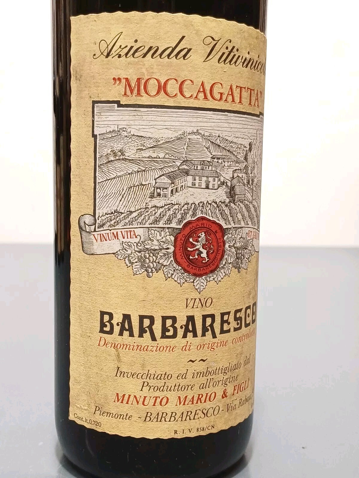 Barbaresco Moccagatta 1971 Minuto Mario & Figli bott. 72 cl