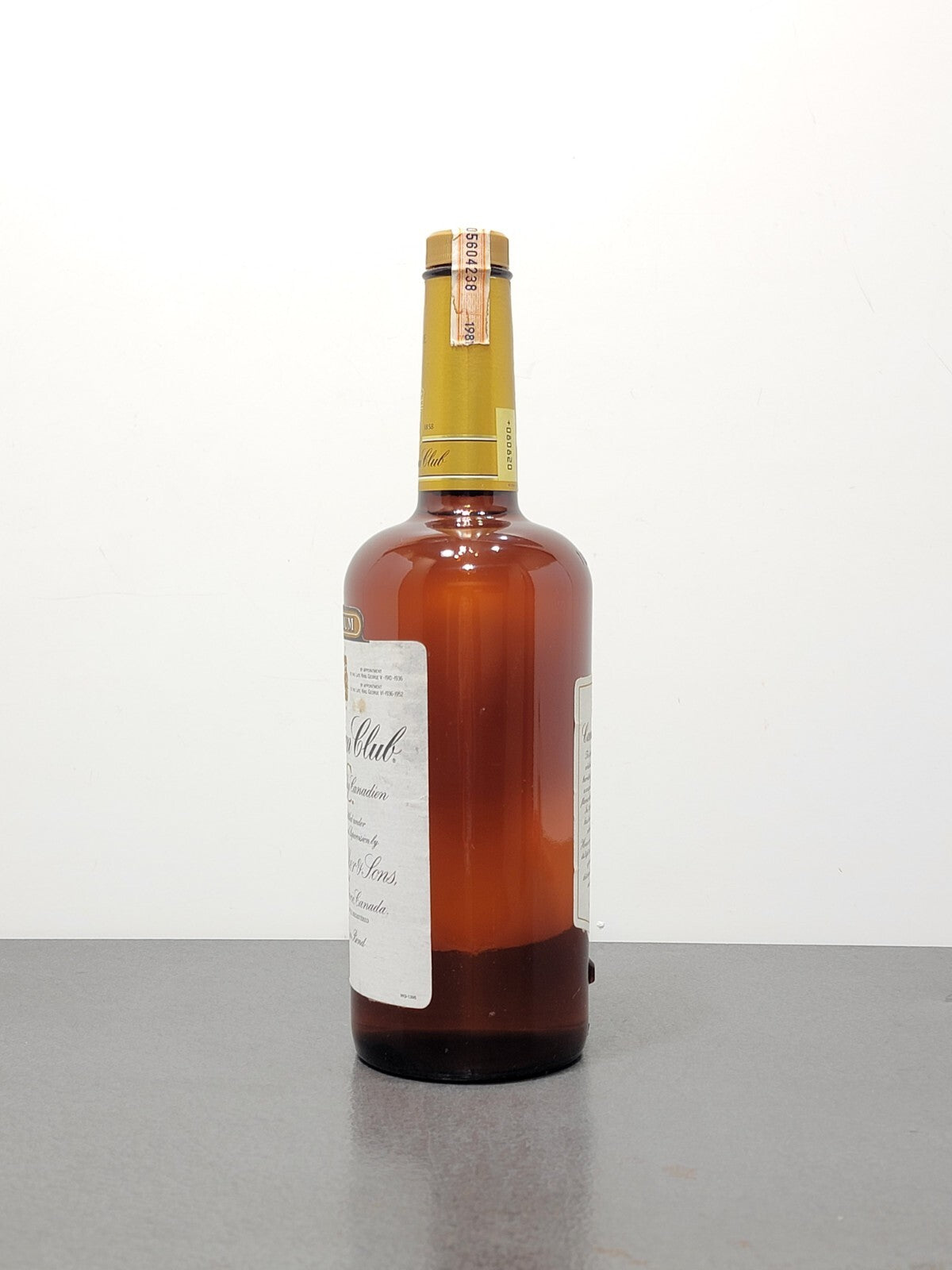 Whisky Canadian Club 1981 Hiram Walker bott.1 Litro