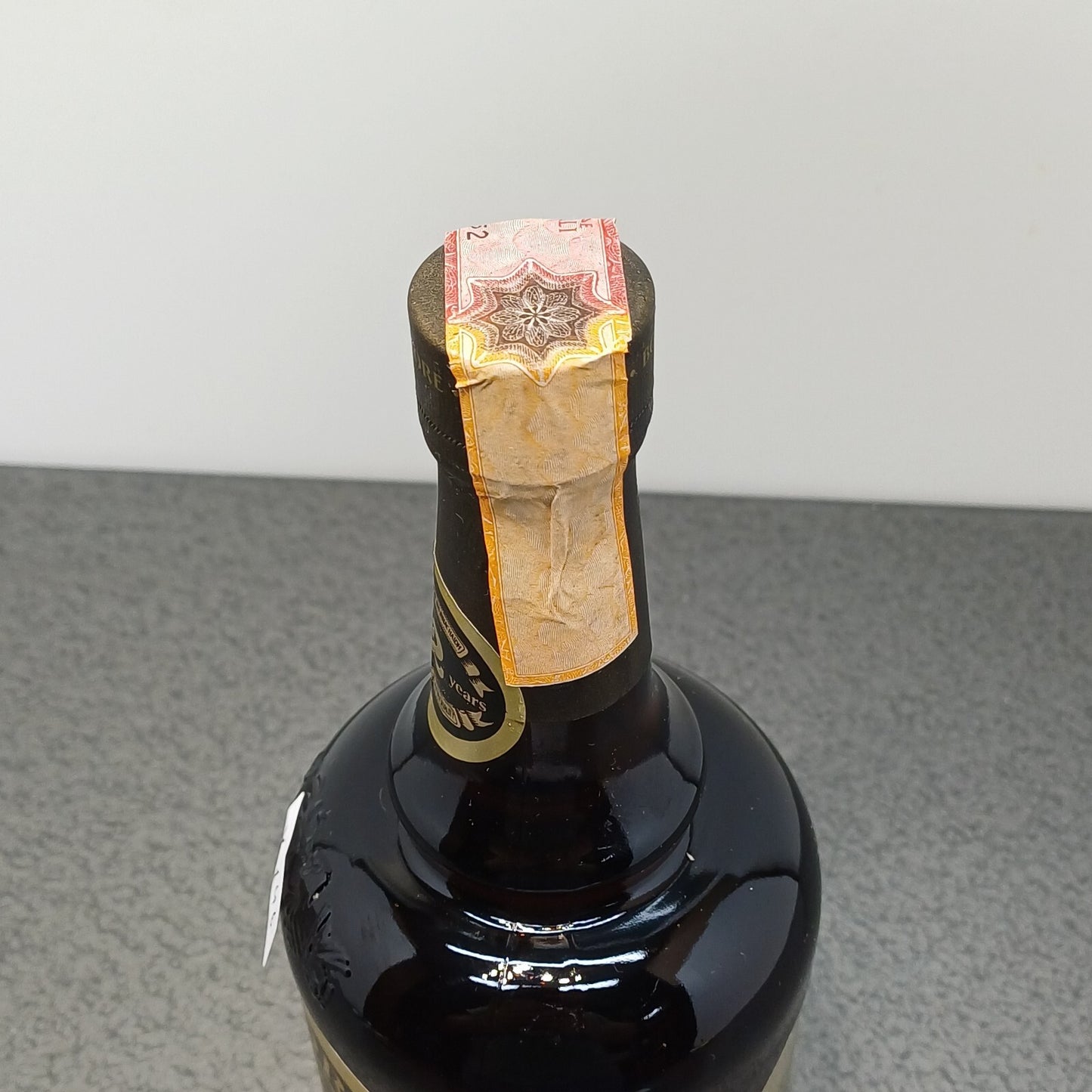 Bowmore 12 years Old Islay Pure Malt Scotch Whisky anni 80 bott. 75 cl 43%