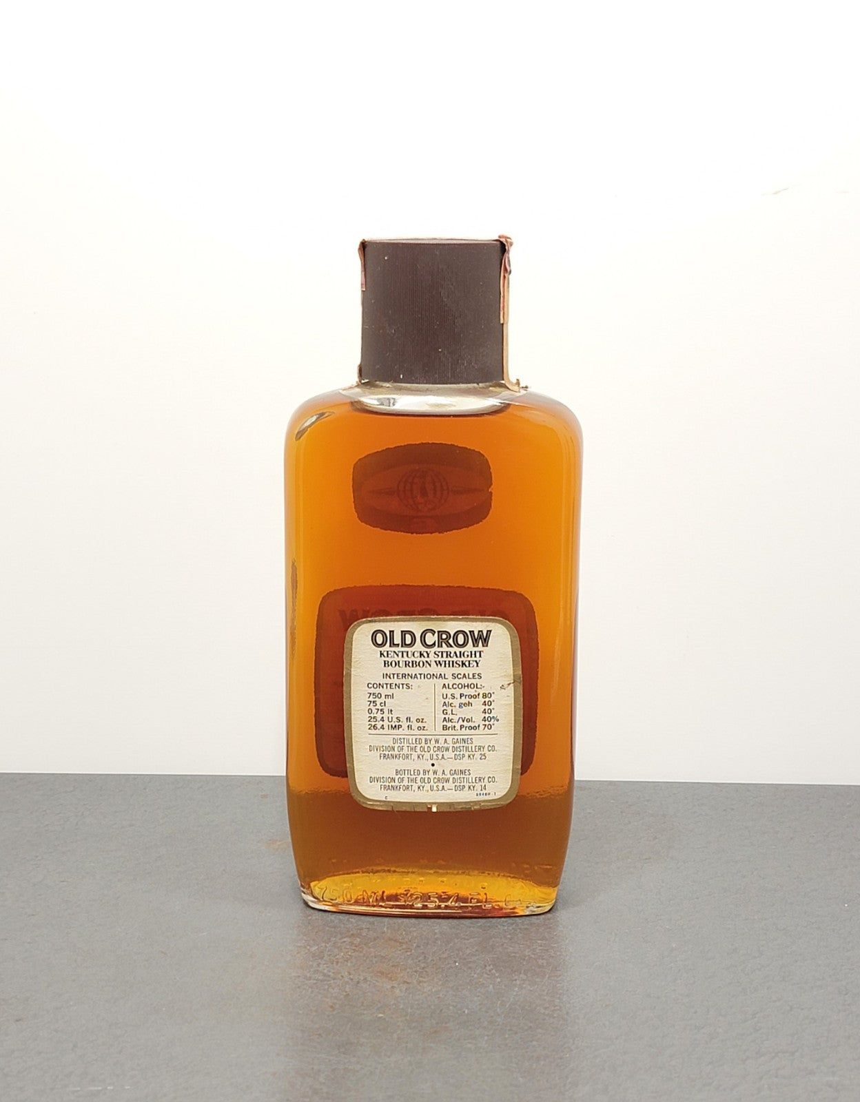 Whisky Old Crow 6 Years Kentucky Straight Bourbon 1970s bott. 75 cl 40%