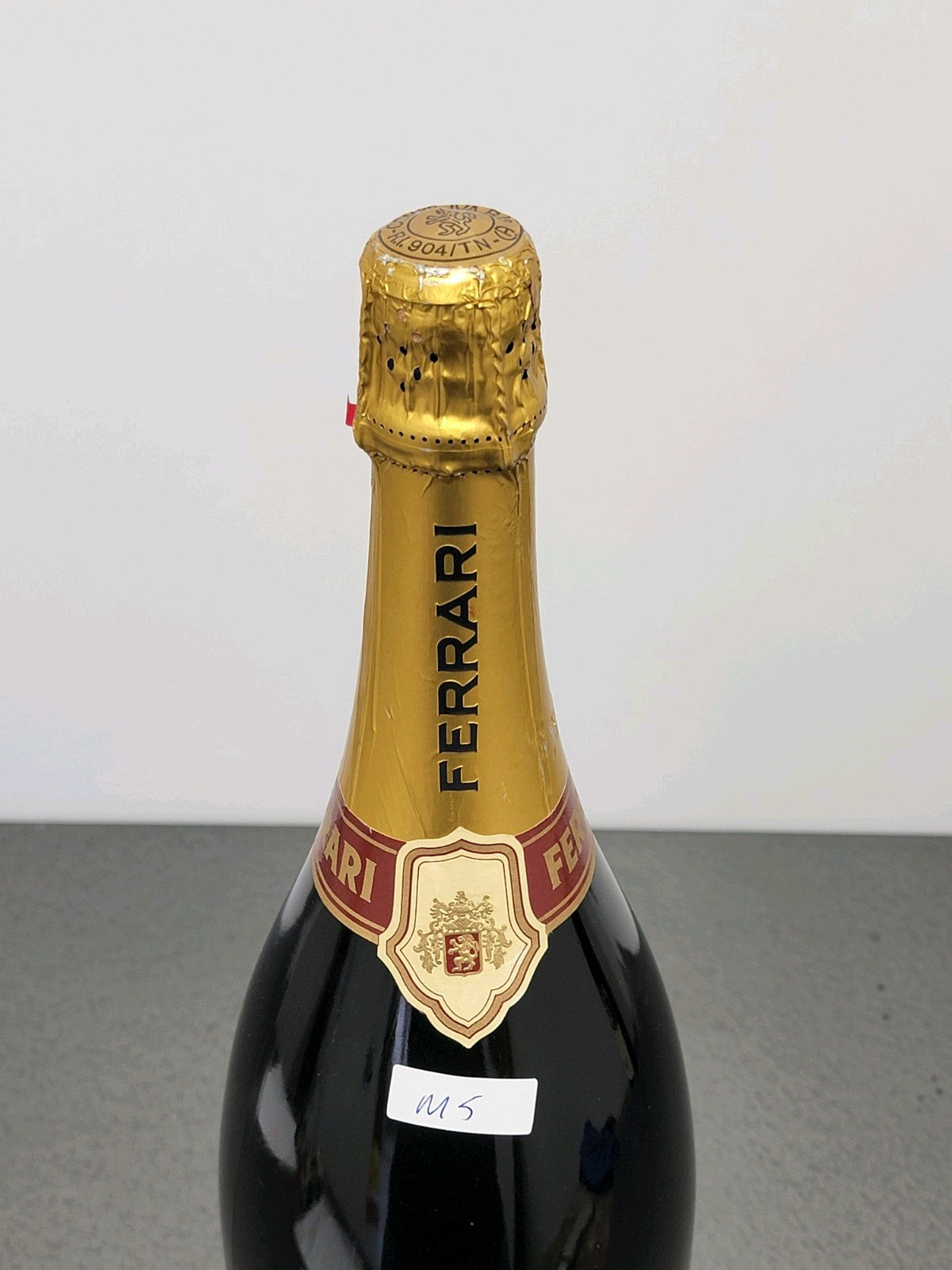 Ferrari Brut Perle 1985 Magnum Sboccatura 1991 Millesimato Lunelli 1.5 lt 12%