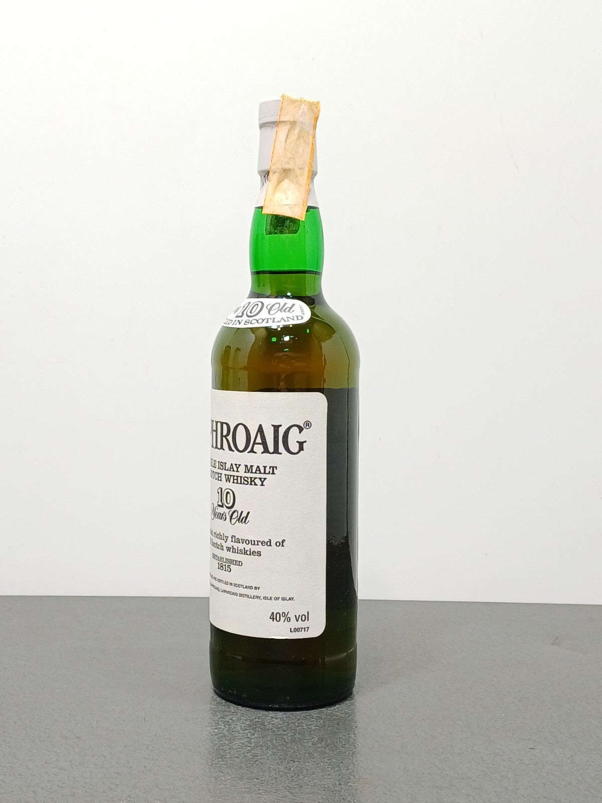 Whisky Laphroaig 10 years 1980s Single Islay Malt Scotch Whisky bott.70 cl 43%