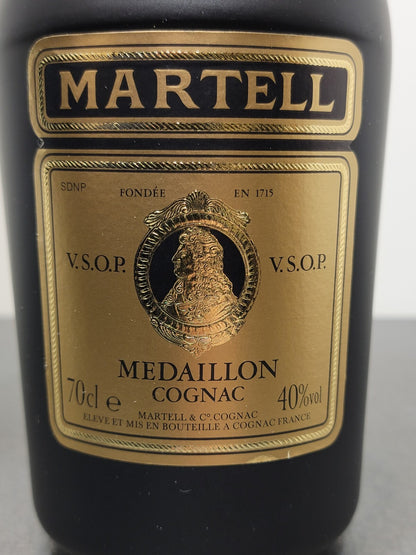 Cognac Martell Medaillon 1980s V.S.O.P bott.70 cl 40%
