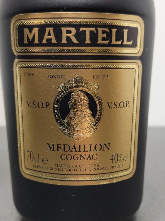 Cognac Martell Medaillon 1980s V.S.O.P bott.70 cl 40%